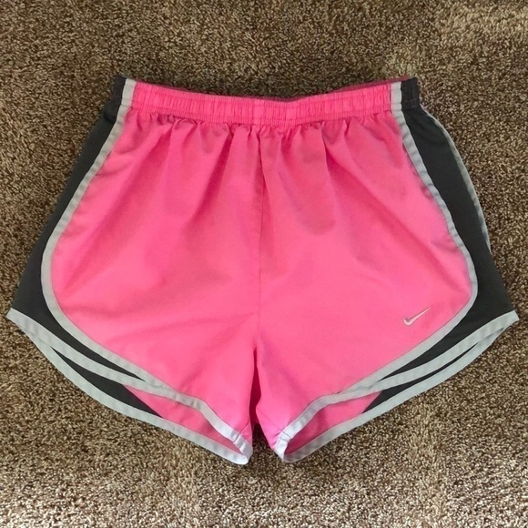 𝅺Nike Dri-Fit Shorts Size Small - Picture 1 of 7